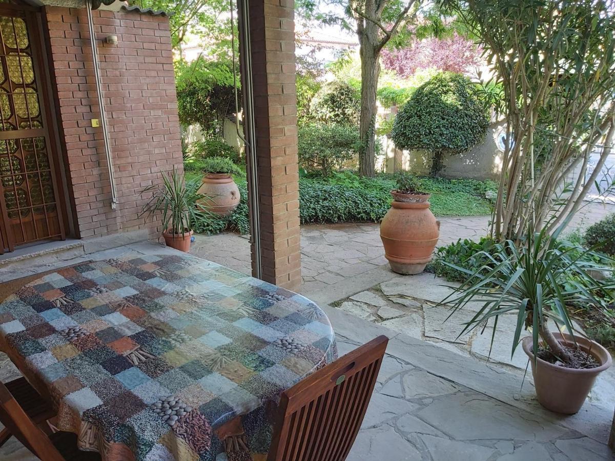 B&B Rustic Chic Casa Salva Molinella Eksteriør billede